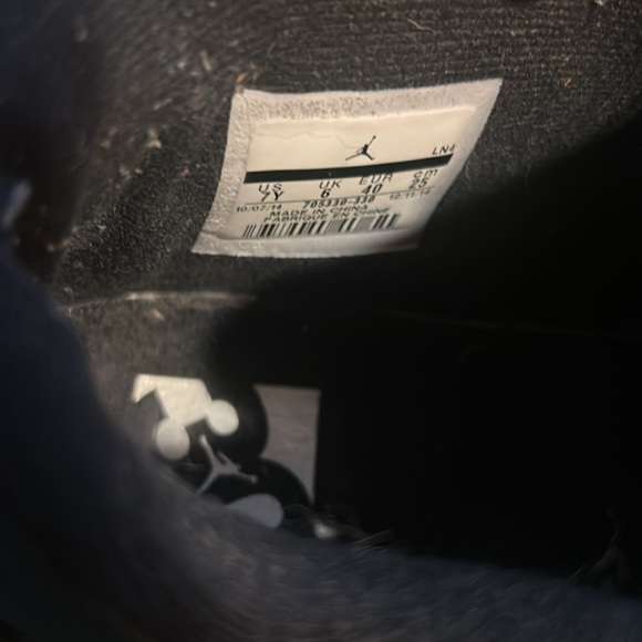 Nike “Jordan 4 Retro Teal” sz 7 - Picture 6 of 7